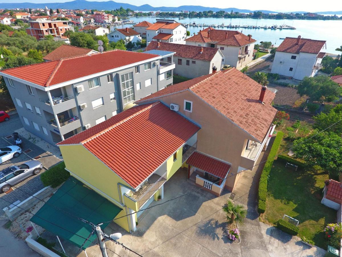 Apartmani Dane Sukošan Buitenkant foto