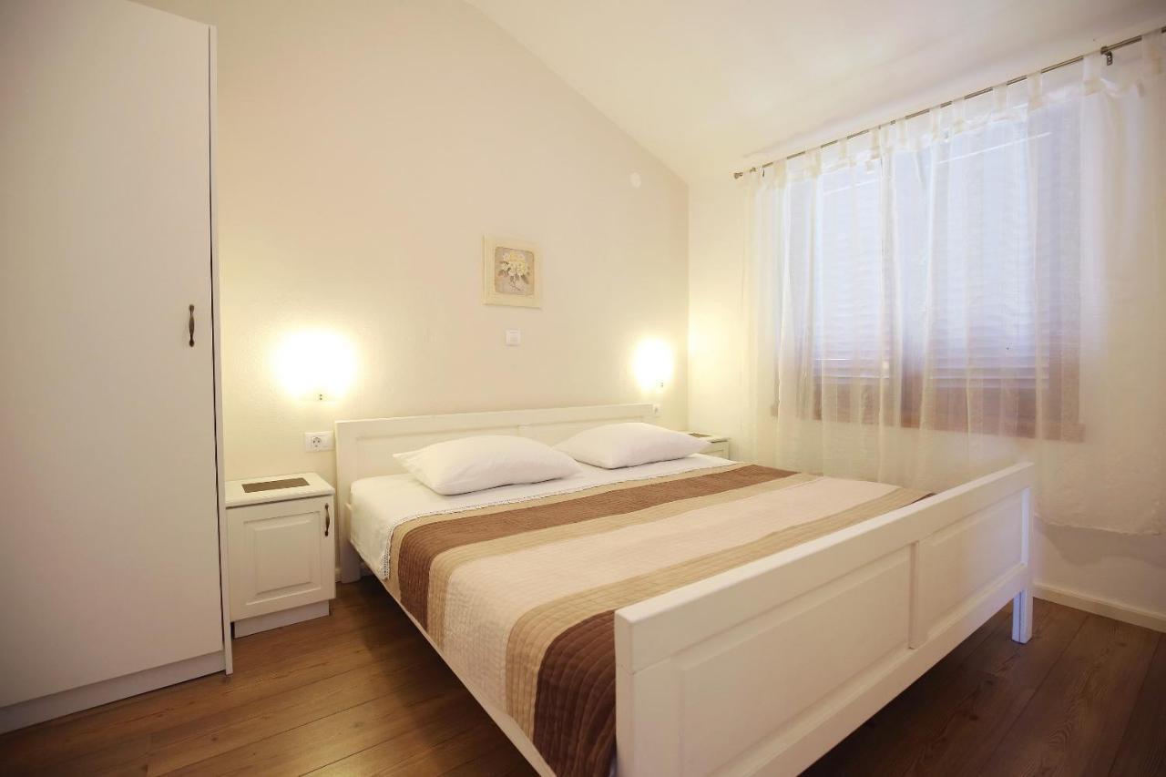 Apartmani Dane Sukošan Buitenkant foto