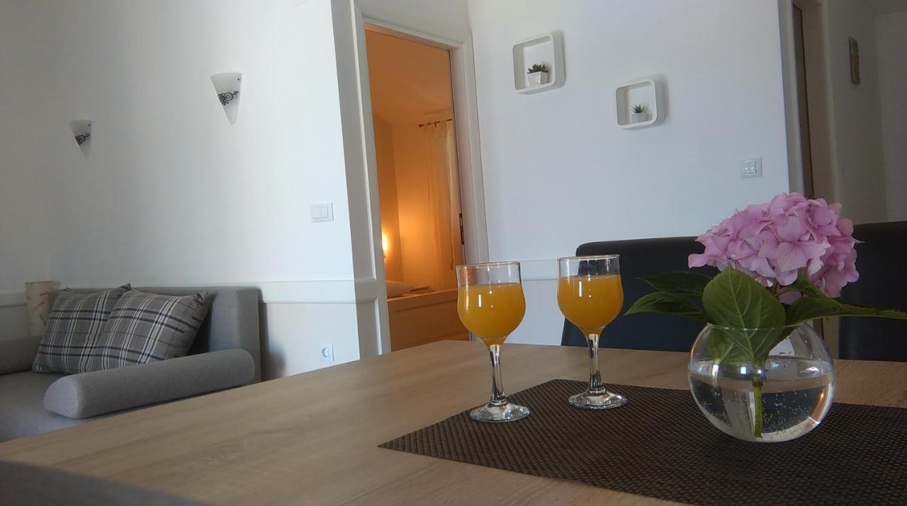 Apartmani Dane Sukošan Buitenkant foto