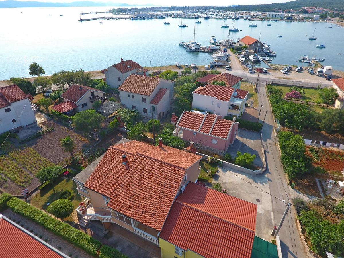 Apartmani Dane Sukošan Buitenkant foto