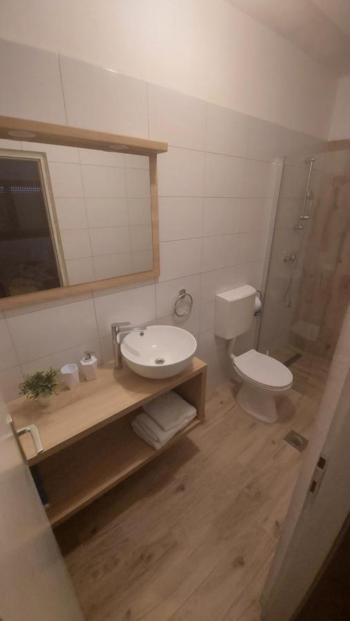 Apartmani Dane Sukošan Buitenkant foto